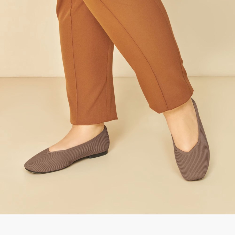 Vivaia Margot 2.0 Brown Square Toe V-Cut Ballet Flats Slip On Size 9 US (39.5
EU - Picture 7 of 13